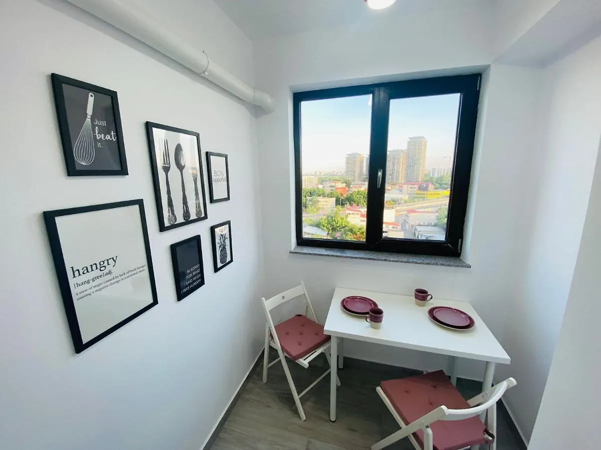 Soho Apartment - City View With Rooftop Garden Bukarest Rumænien